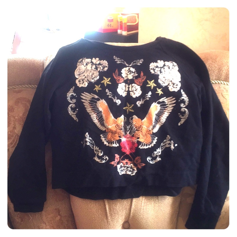 Crop lt weight sweatshirt from Spain
